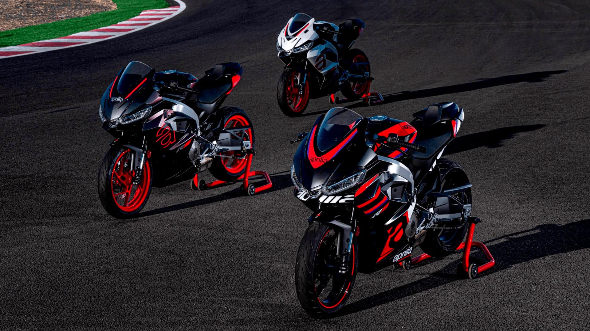3-Galleria-Aprilia-RS-457-Aprilia-Colombia