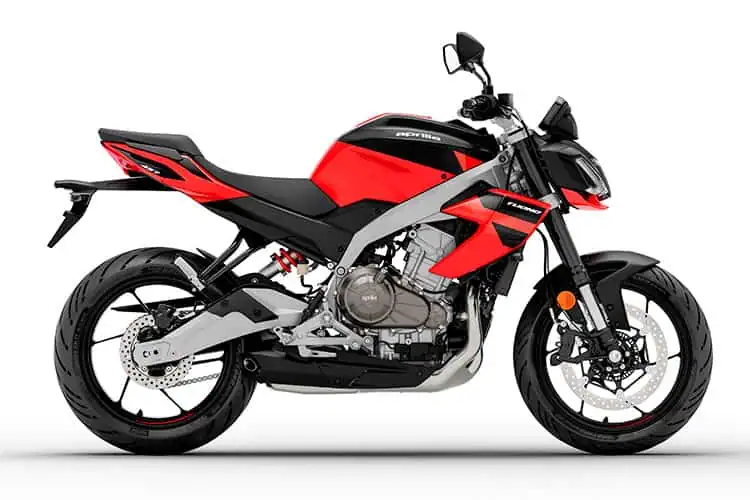 01-Aprilia-Tuono-457-Aprilia-Colombia