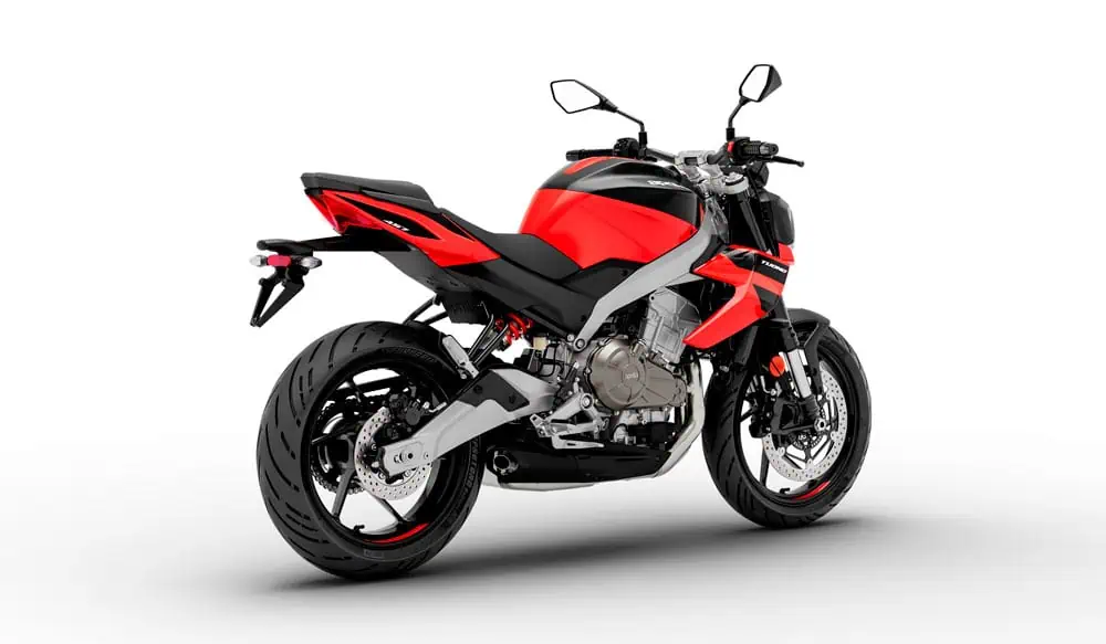 7-Aprilia-Tuono-457-Aprilia-Colombia-2025