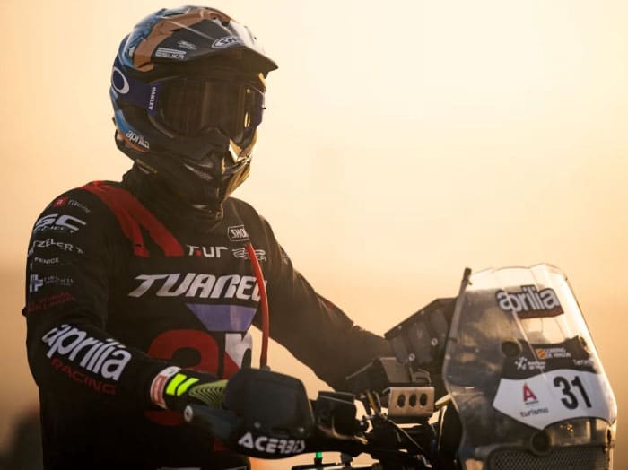 Balance y peso la diferencia entre se puede y se disfruta con Aprilia Tuareg off road en Colombia